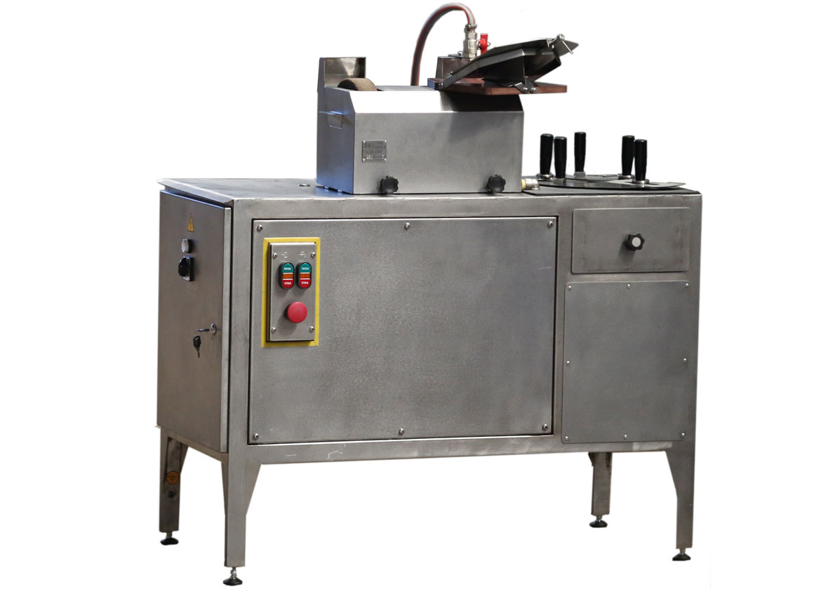 Заточной станок для куттерных ножей ДВАК СЗК-04УСП (полная комплектация) Заточной станок для куттерных ножей ДВАК СЗК-04УСП (полная комплектация)