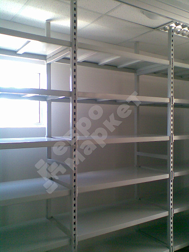 Стеллаж складской Евромаркет СКС00331 высотой 220 см с наборными полками Стеллаж складской Евромаркет СКС00331 высотой 220 см с наборными полками