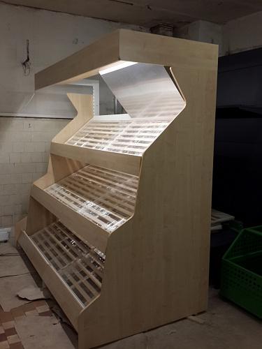 Овощной стеллаж Евромаркет ОВС0077 с боковинами ЛДСП, зеркальным фризом с подсветкой Овощной стеллаж Евромаркет ОВС0077 с боковинами ЛДСП, зеркальным фризом с подсветкой