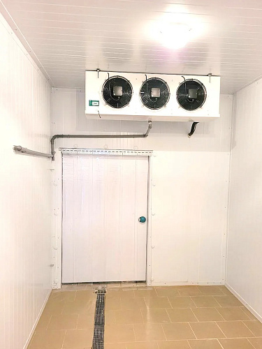 Распашные одностворчатые холодильные двери (РДО) ПрофХолод Распашные одностворчатые холодильные двери (РДО) ПрофХолод