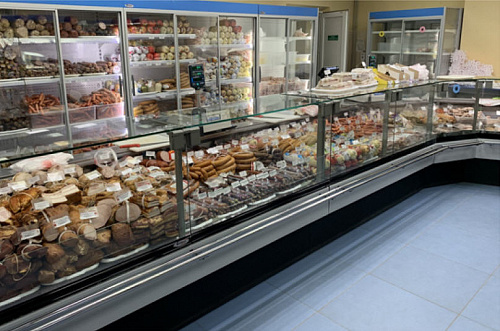 Холодильная витрина Enteco master НЕМИГА CUBE LUX 375 ВС с подъемными стеклами, выносной агрегат Холодильная витрина Enteco master НЕМИГА CUBE LUX 375 ВС с подъемными стеклами, выносной агрегат