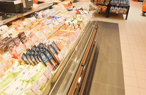 Холодильная витрина Enteco master Луара 250 ВС среднетемпературная с подъемными стеклами Холодильная витрина Enteco master Луара 250 ВС среднетемпературная с подъемными стеклами