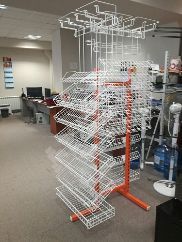 Стойка с навеской универсальная Евромаркет ПО00156 Стойка с навеской универсальная Евромаркет ПО00156