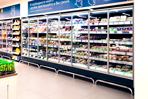 Холодильная витрина Brandford Tesey ESC 250 пристенная Холодильная витрина Brandford Tesey ESC 250 пристенная