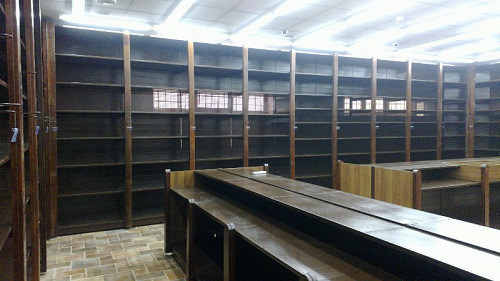 Пристенный винный стеллаж Евромаркет СА0091 с декоративными накладками из массива Пристенный винный стеллаж Евромаркет СА0091 с декоративными накладками из массива