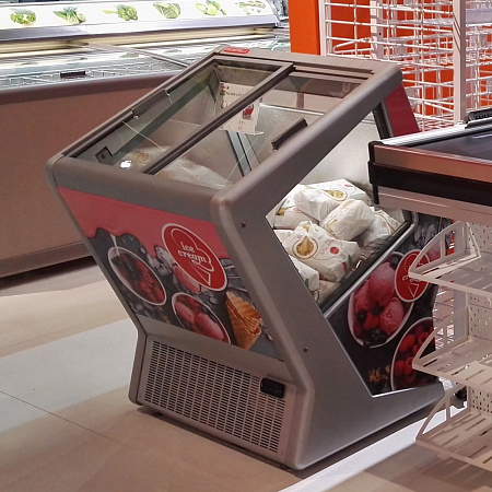 Морозильный ларь Oscartielle Pulsar ST BT R290 с прямым стеклом Морозильный ларь Oscartielle Pulsar ST BT R290 с прямым стеклом