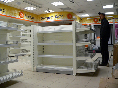 Островной стеллаж Евромаркет ОС0046 с прямыми торцевыми полками, для вина и алкоголя Островной стеллаж Евромаркет ОС0046 с прямыми торцевыми полками, для вина и алкоголя
